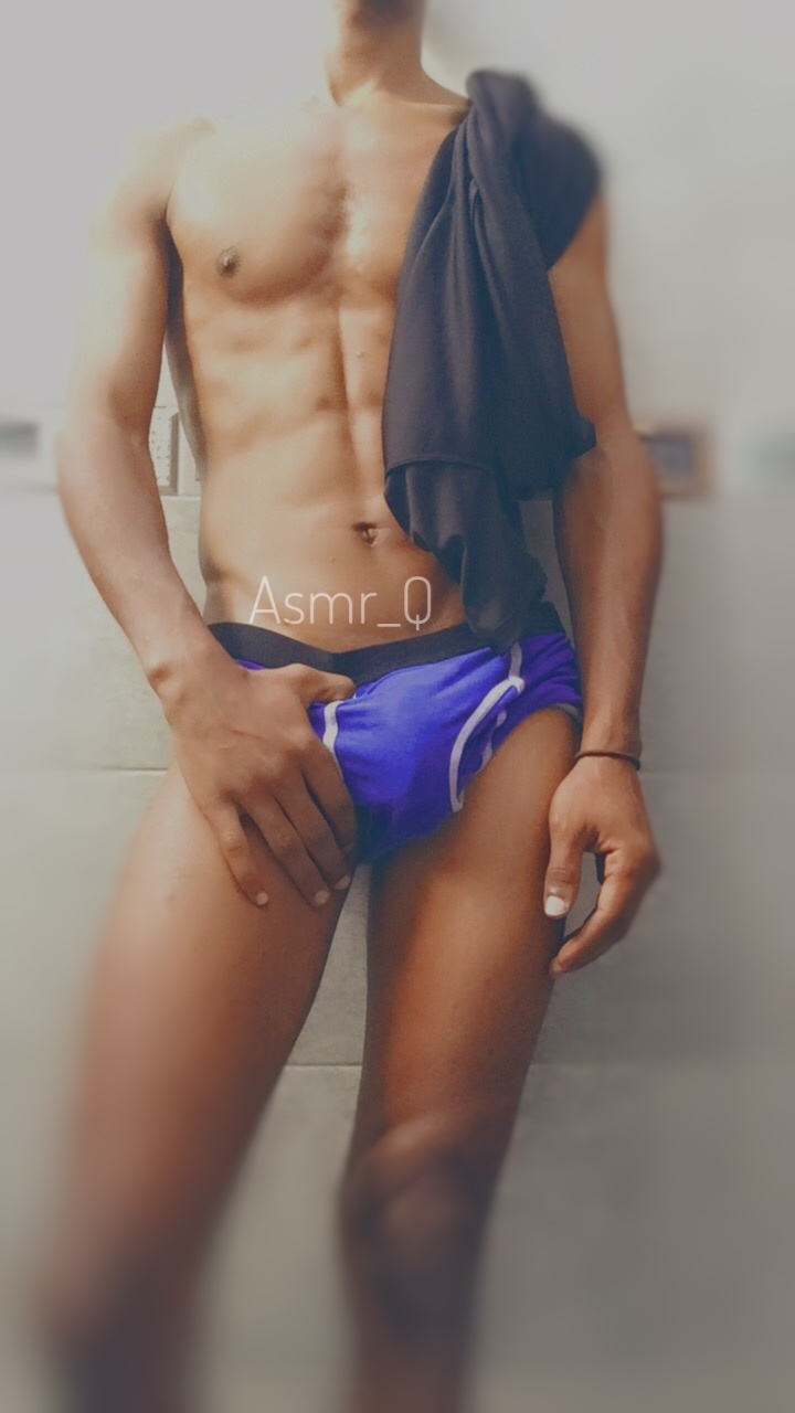 @asmr_q OnlyFans