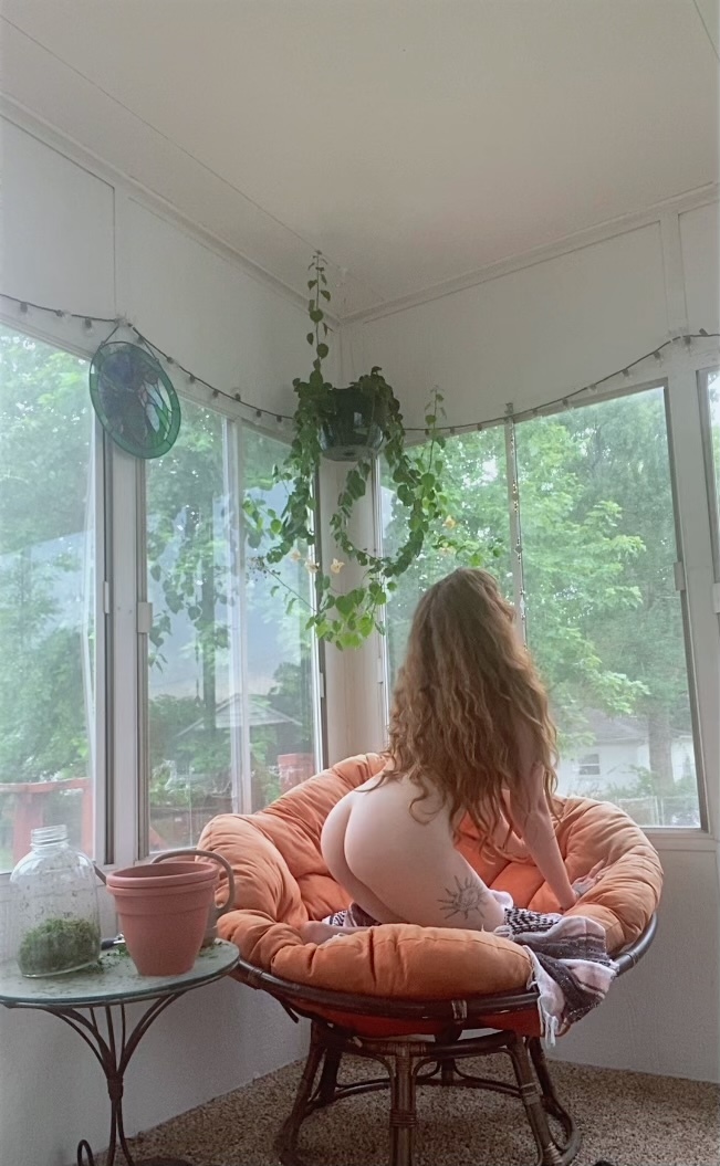@barefoot_jaina OnlyFans