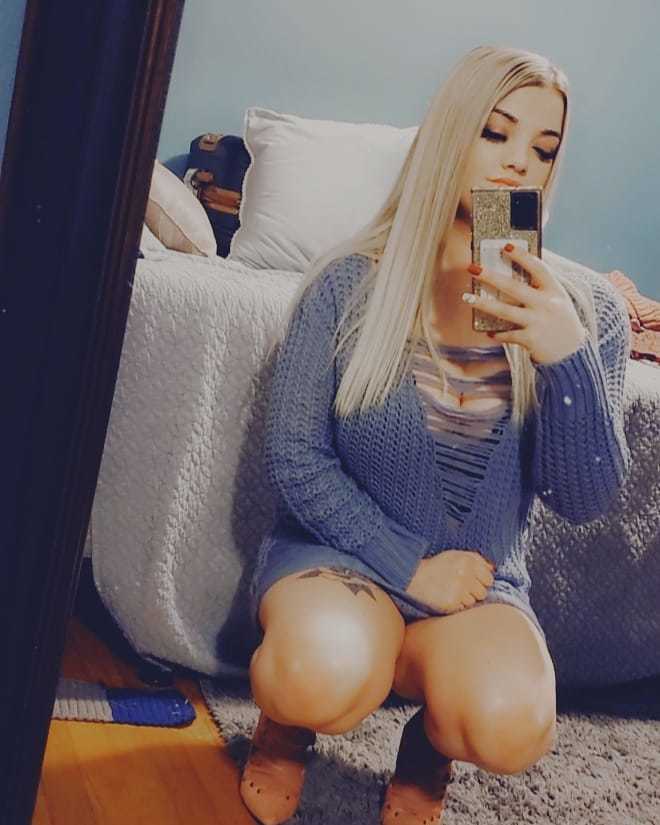 @blonde-smokeshow