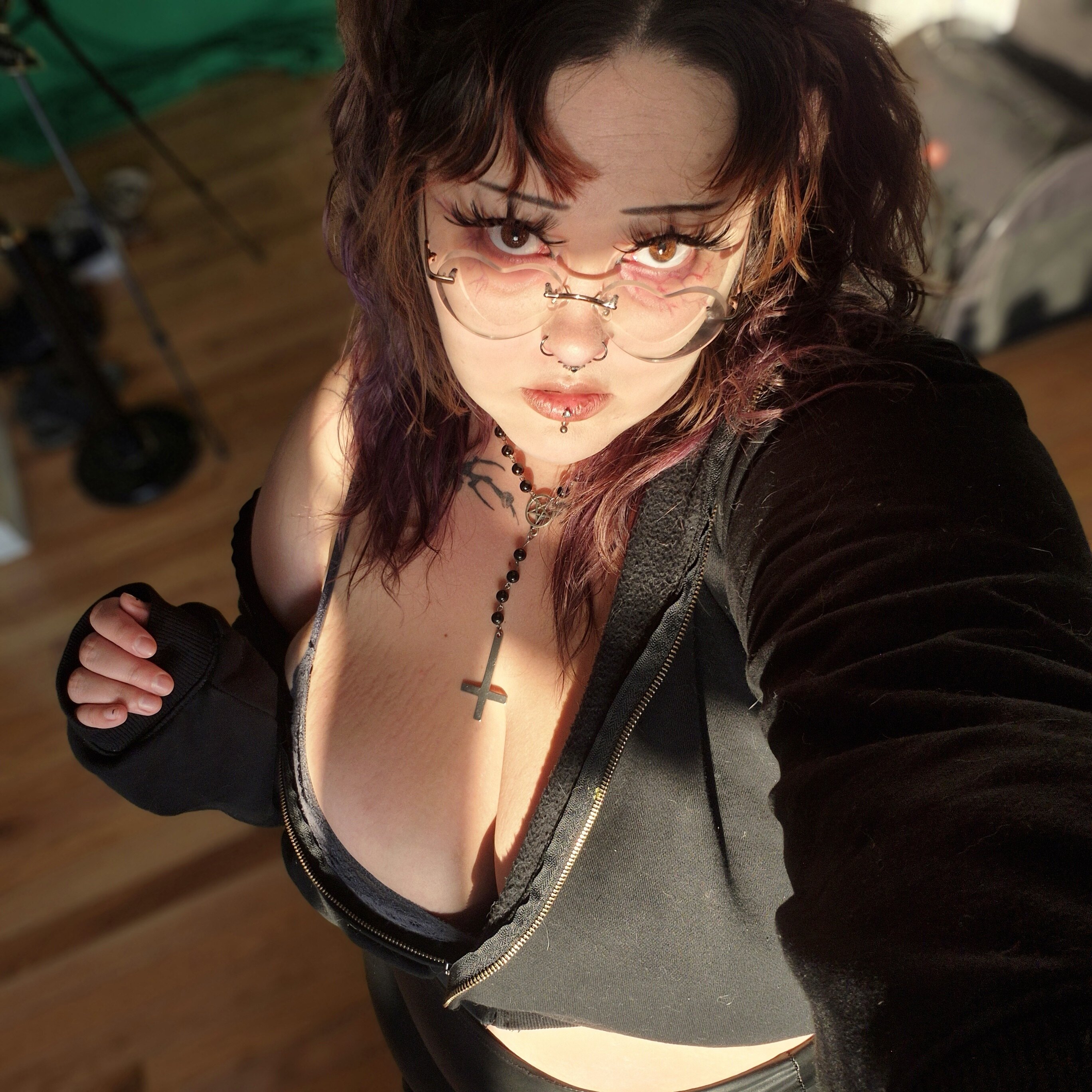 @cutegothcrybaby OnlyFans