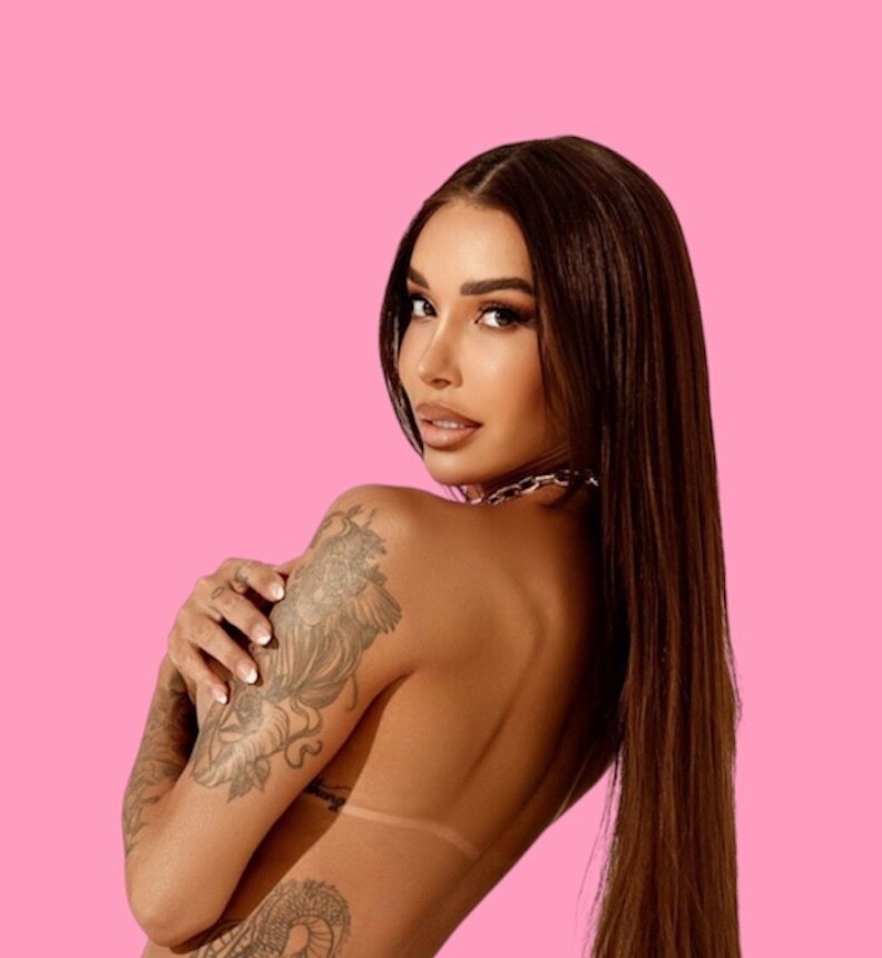 @daniellaxcruz