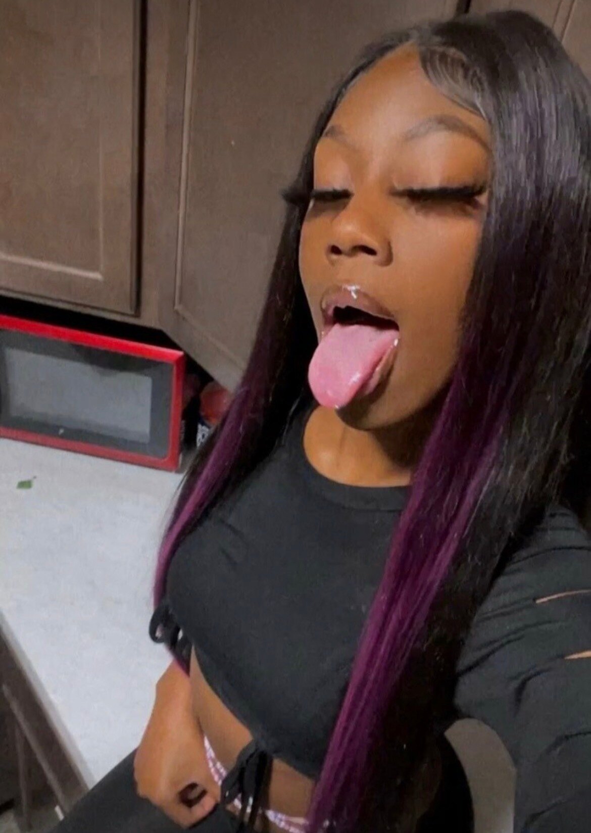 @dat0xic.girl
