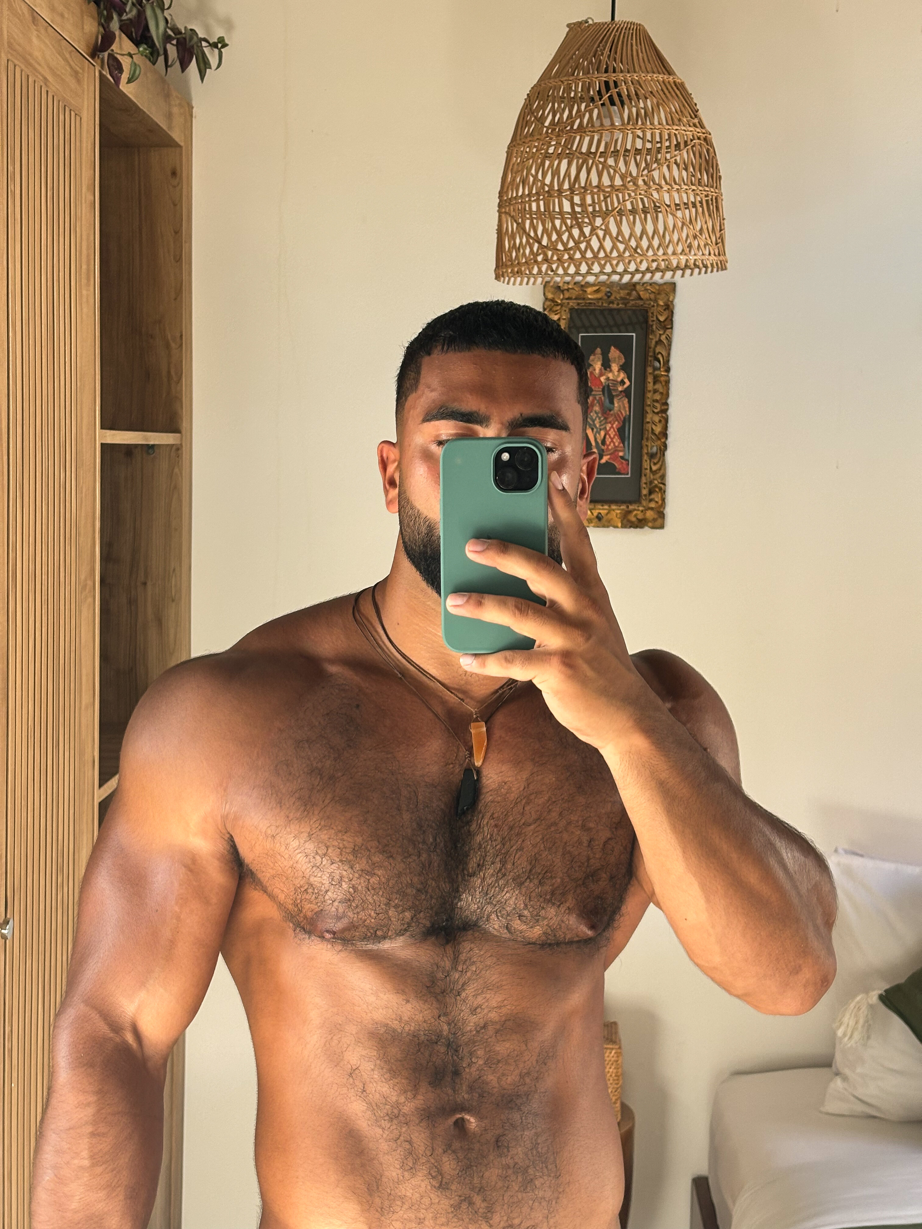 @elyassorari OnlyFans