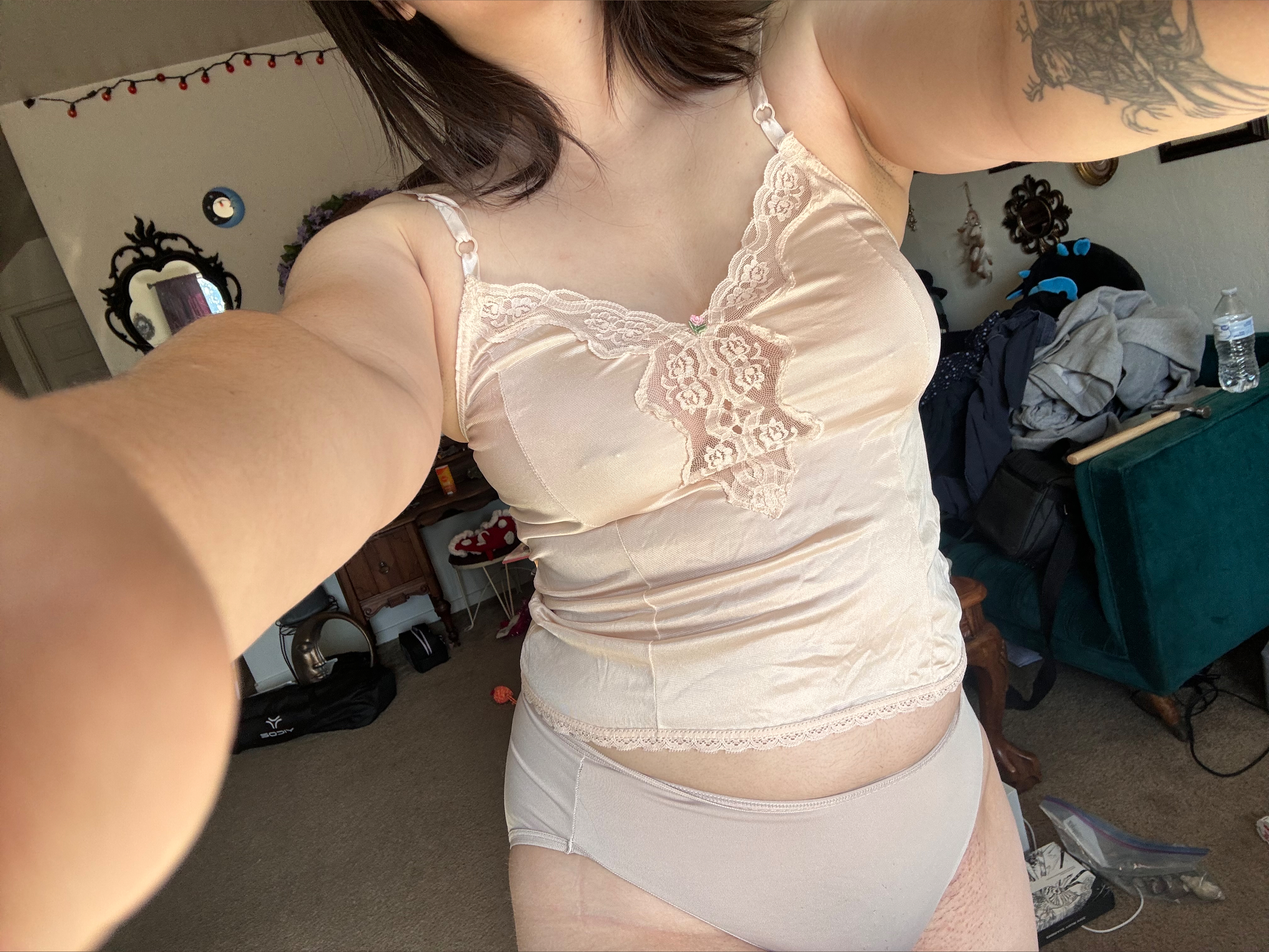 @gloomygoddess