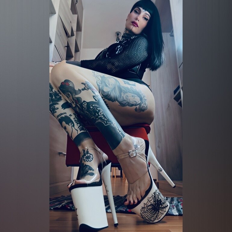 @gotike OnlyFans