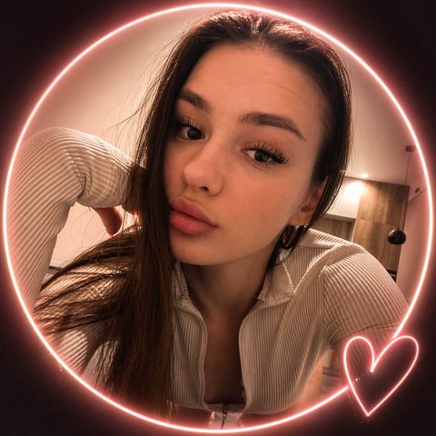 Ad

@𝑱𝒖𝒍𝒍𝒚 ☆ OnlyFans