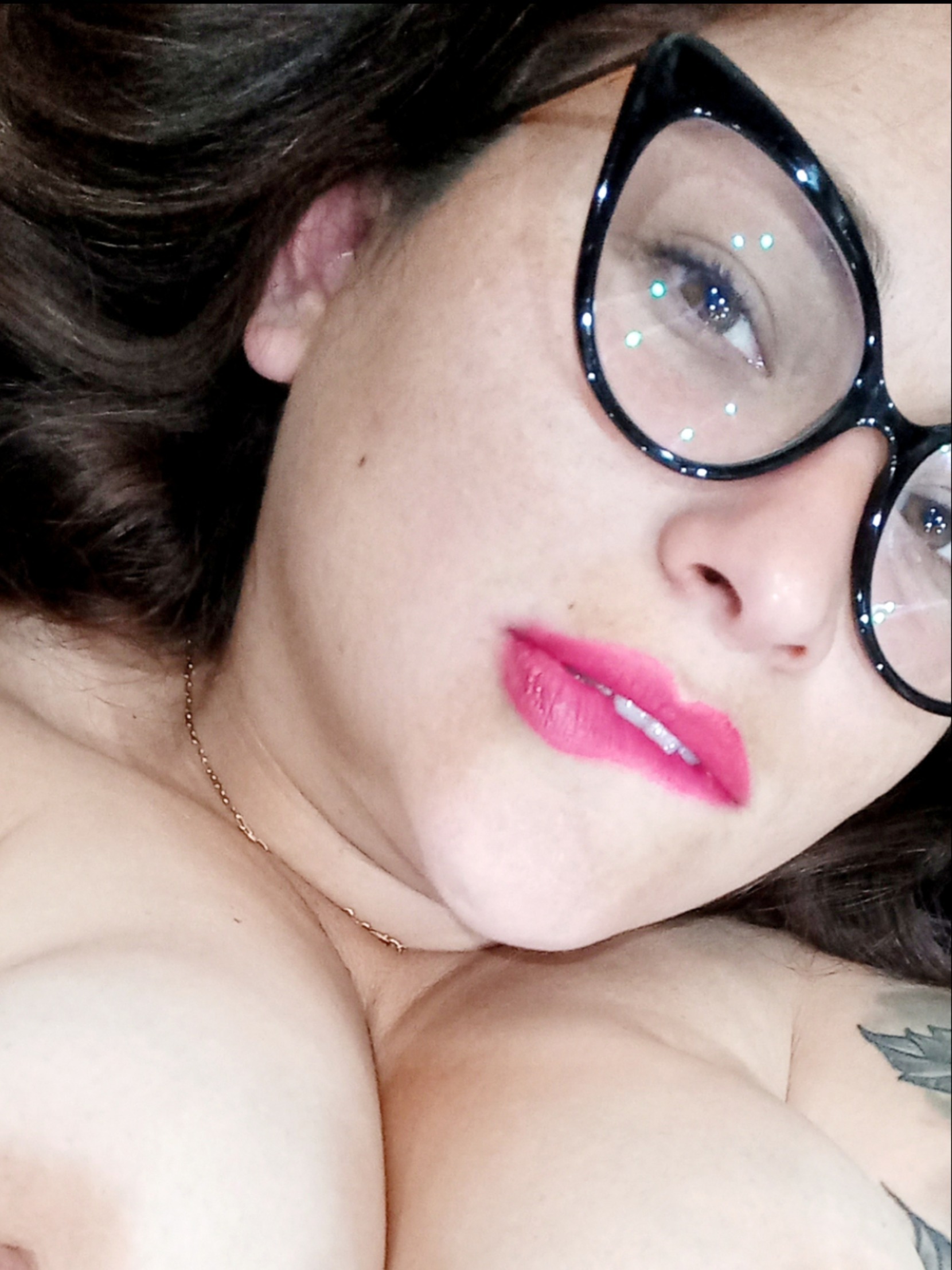 @latincurves87 OnlyFans
