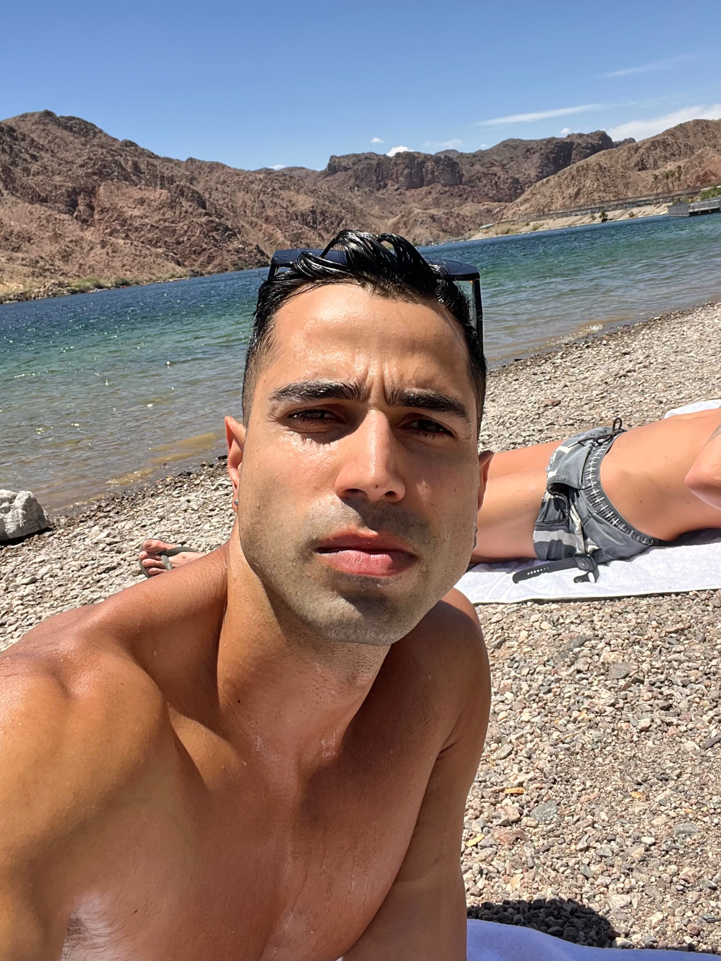 @likeapzn OnlyFans