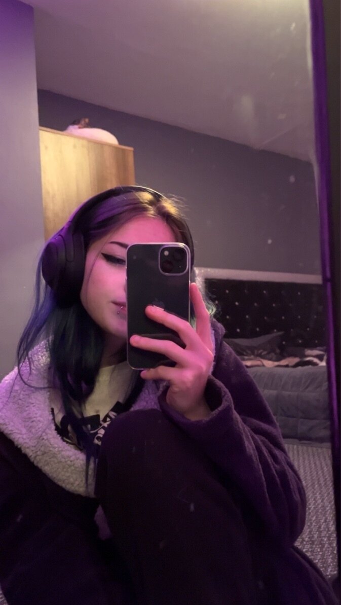 @lily432 OnlyFans