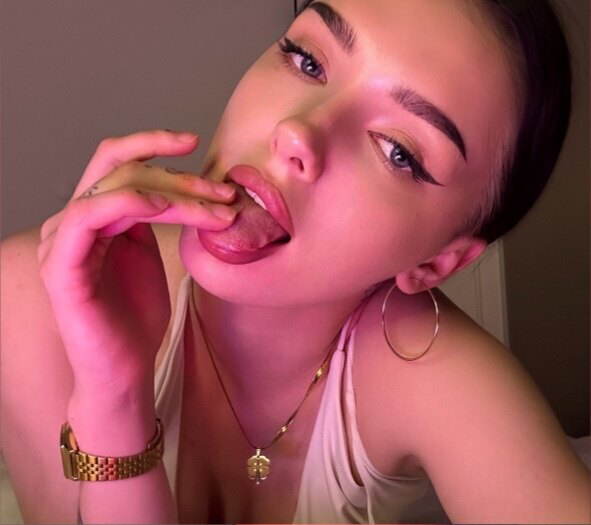 @lily_carver OnlyFans