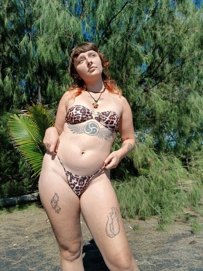 @lunaraesagefree OnlyFans