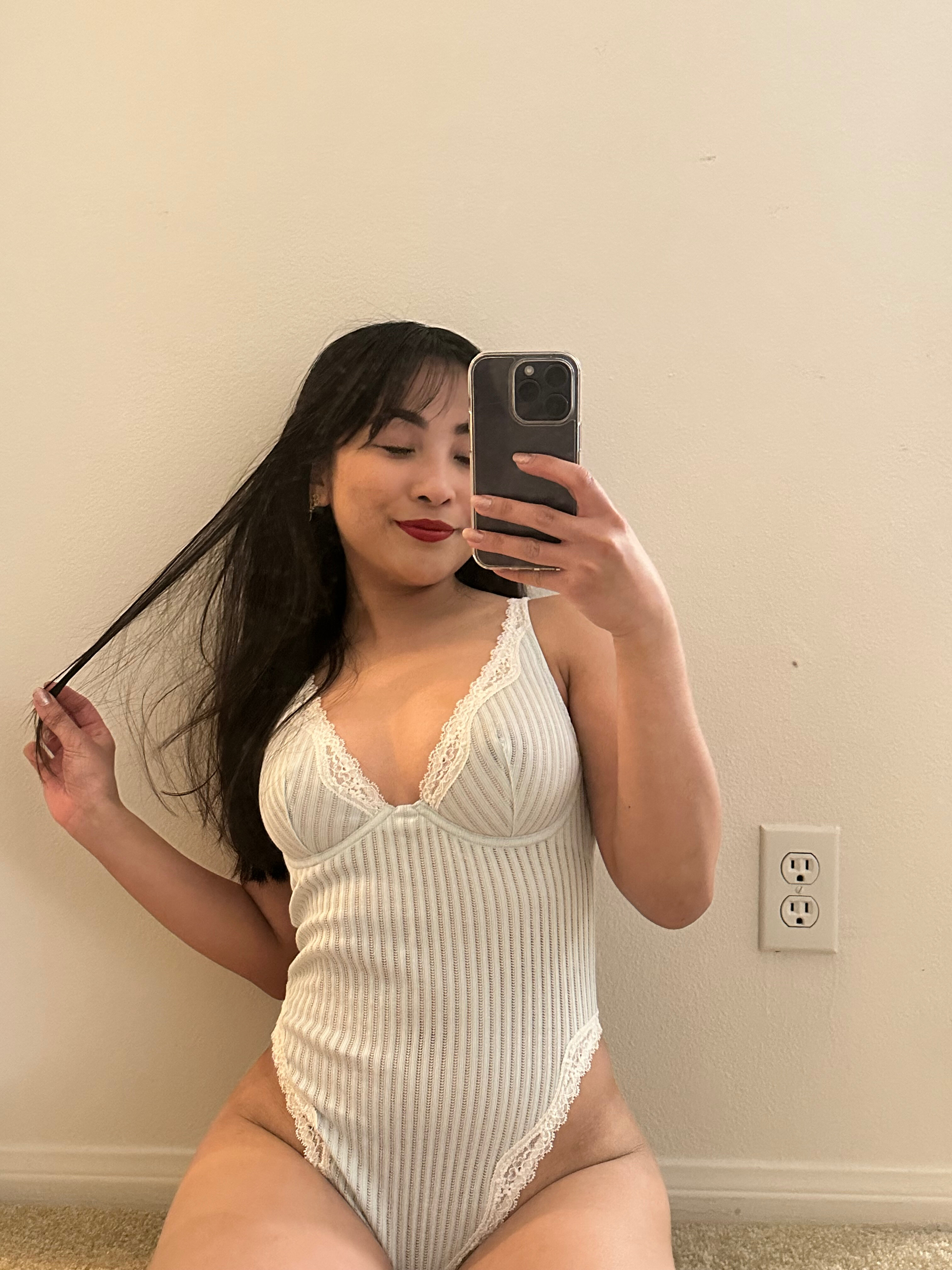 @luvaznnurse OnlyFans