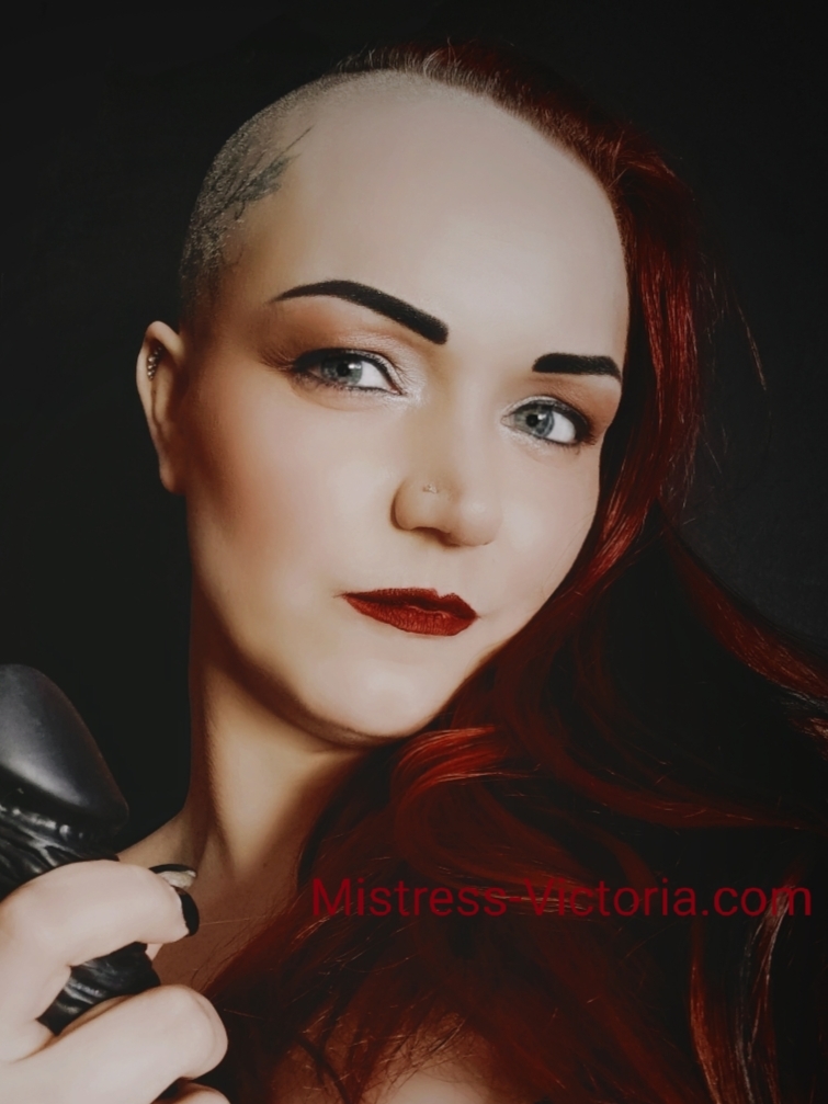 @mistress-victoria OnlyFans