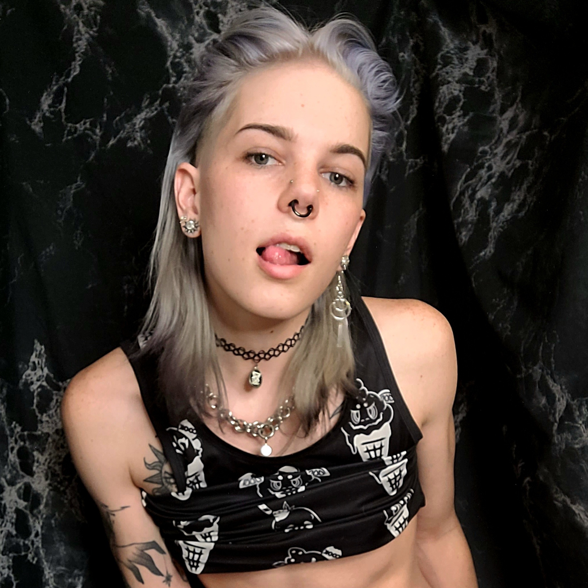 @mommymoxy OnlyFans