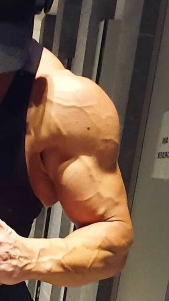 @muscledominatrix OnlyFans