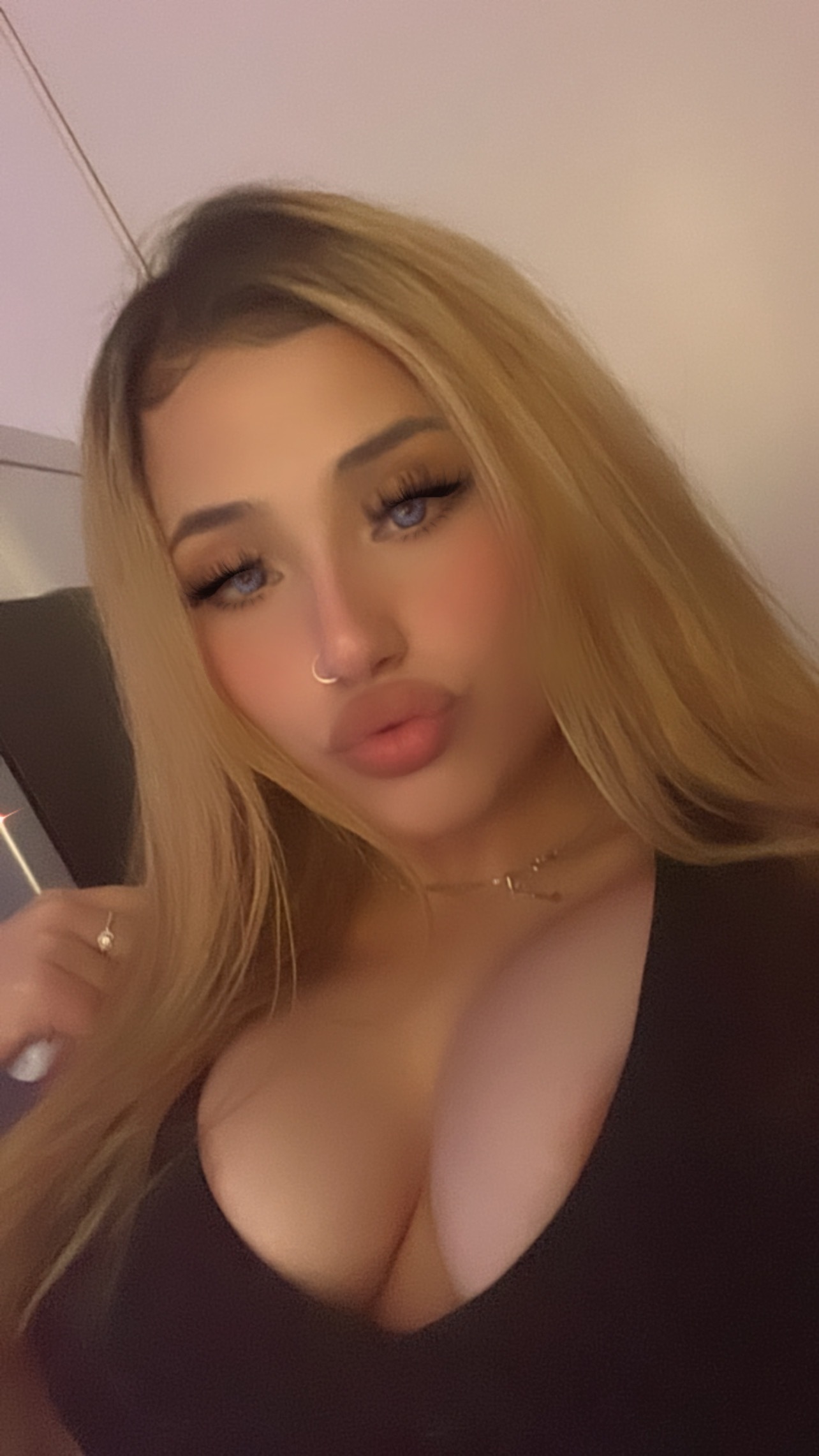 @persiabarbie OnlyFans