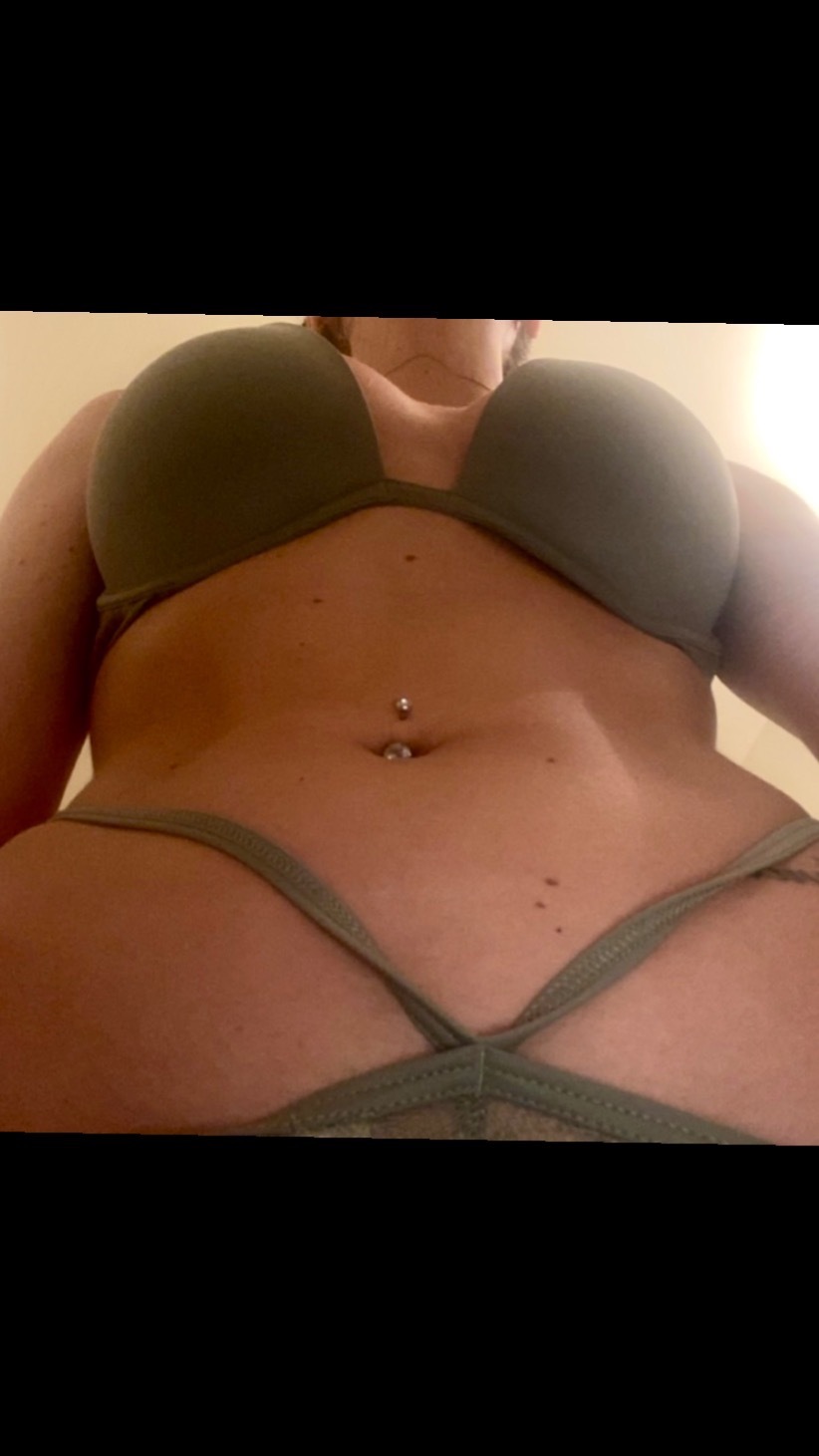 @petitepanty22 OnlyFans