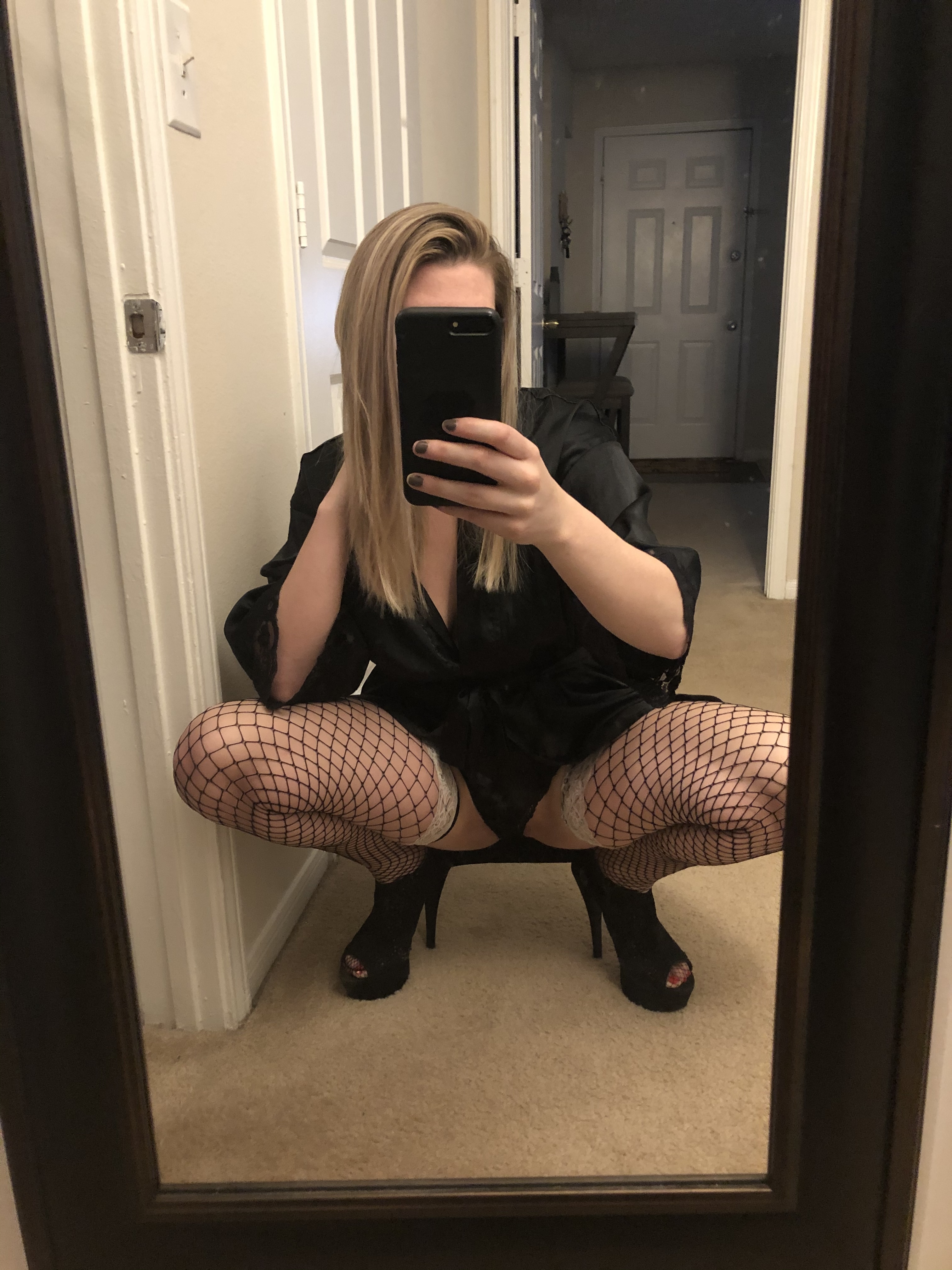 @piercedpleasuress OnlyFans