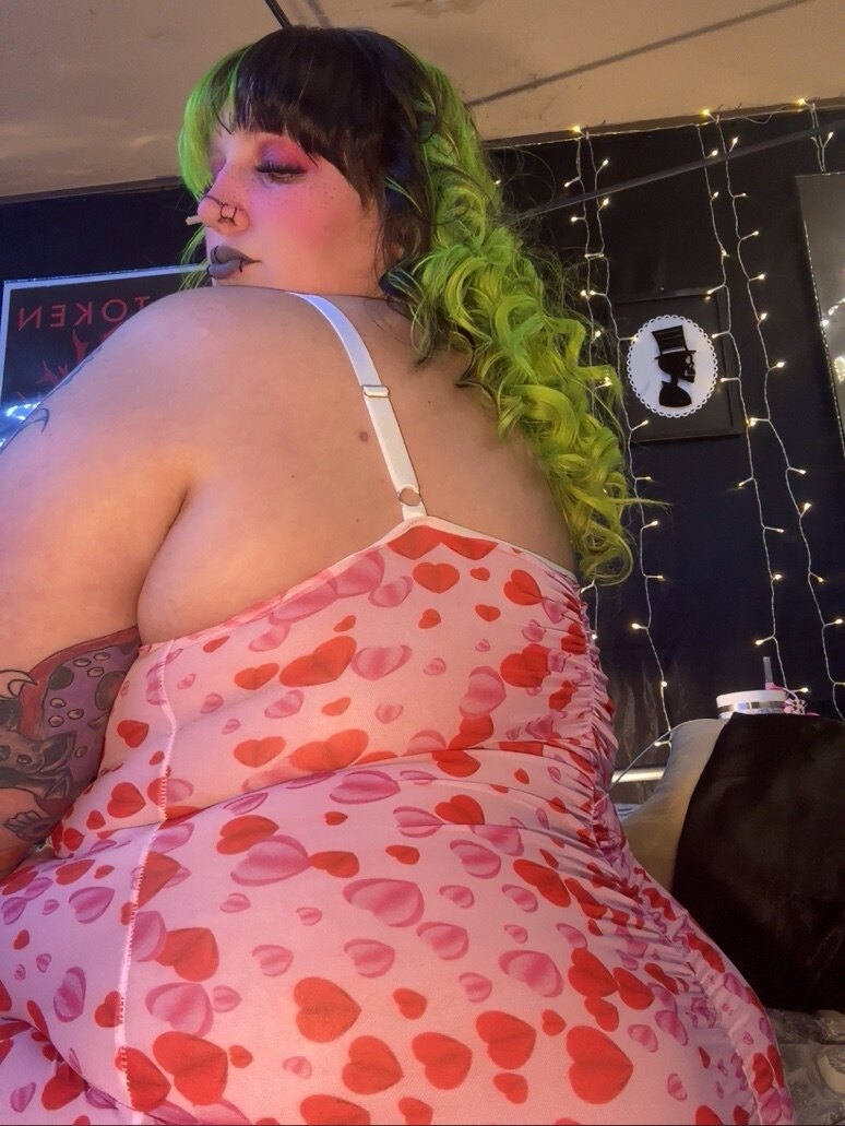 @plussizegothicfree OnlyFans