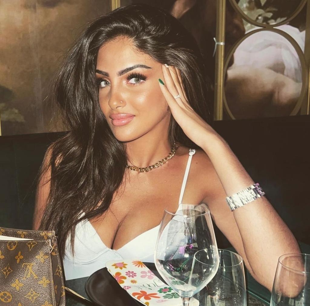@thearabicqueen OnlyFans