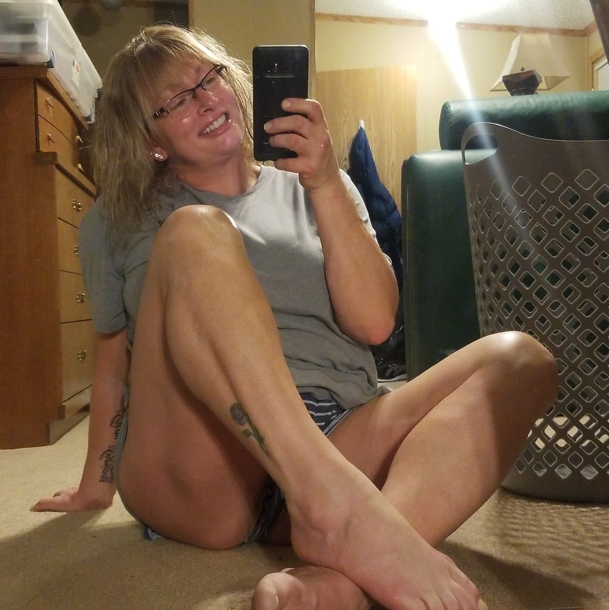 @theleggoddess OnlyFans