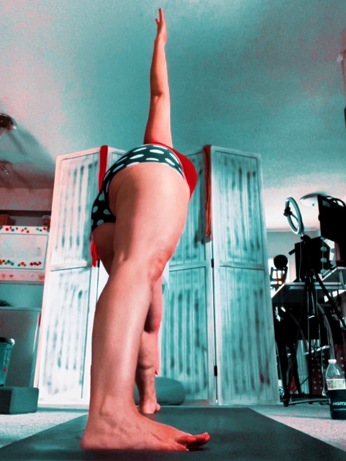 @therogueyogi OnlyFans