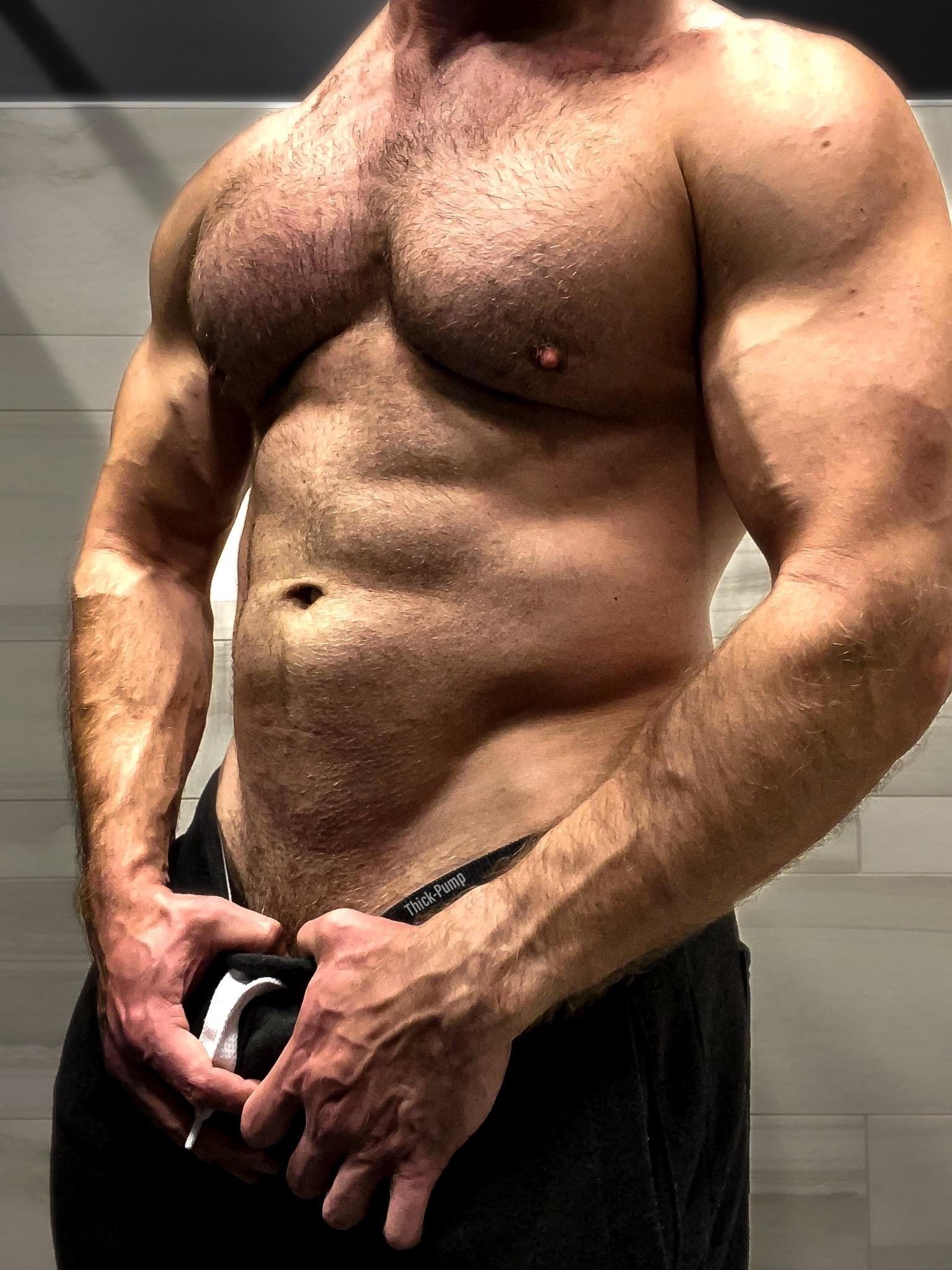 @thick-pump OnlyFans