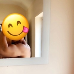 @thick_tanned_handsome OnlyFans