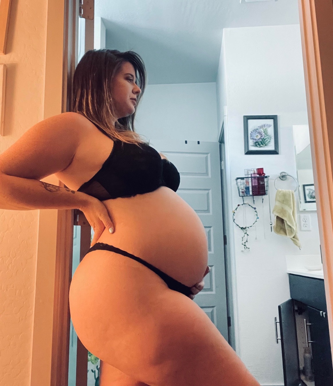 @tiffanythedirtymommy OnlyFans