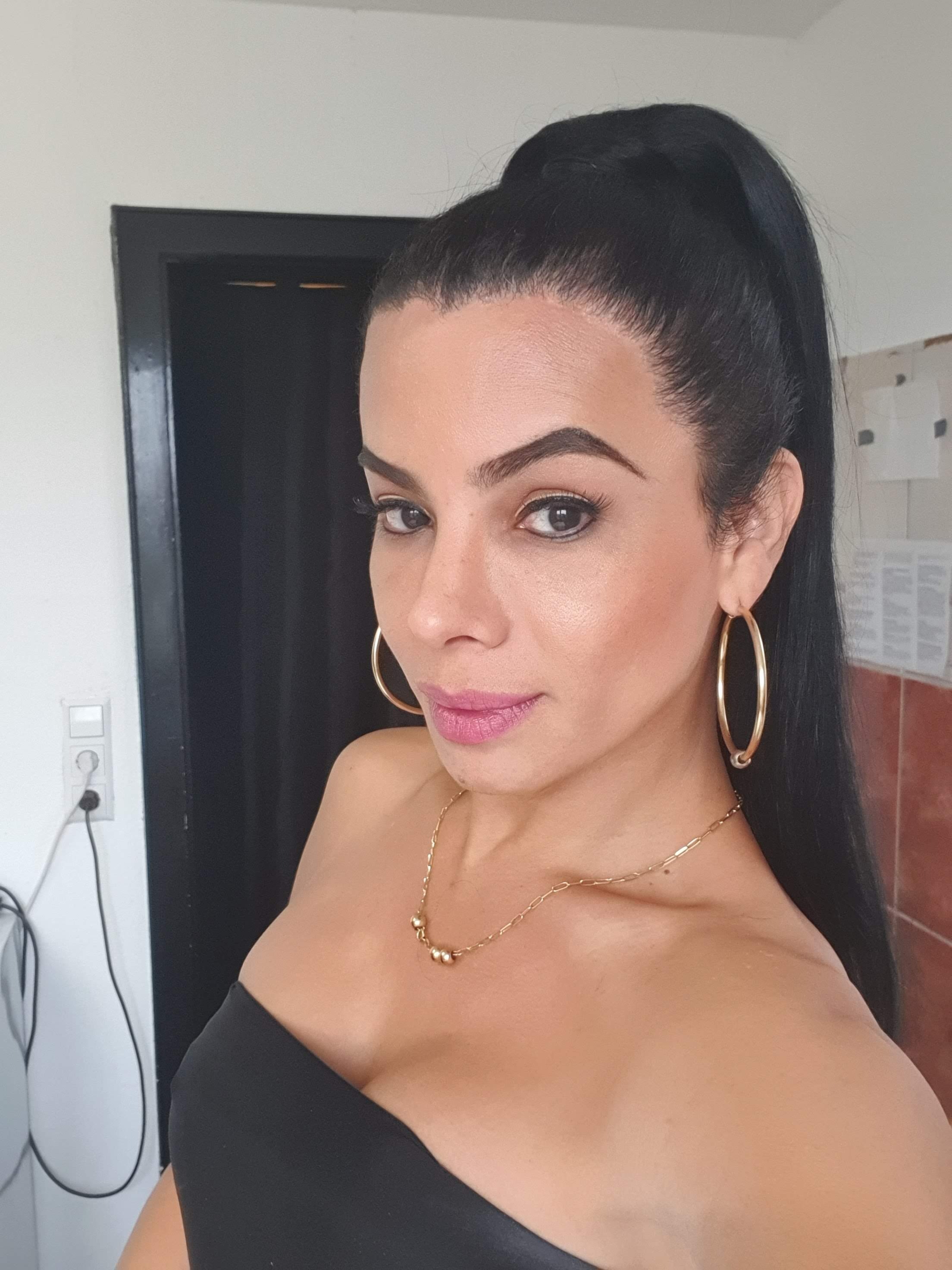 @transnataliafox