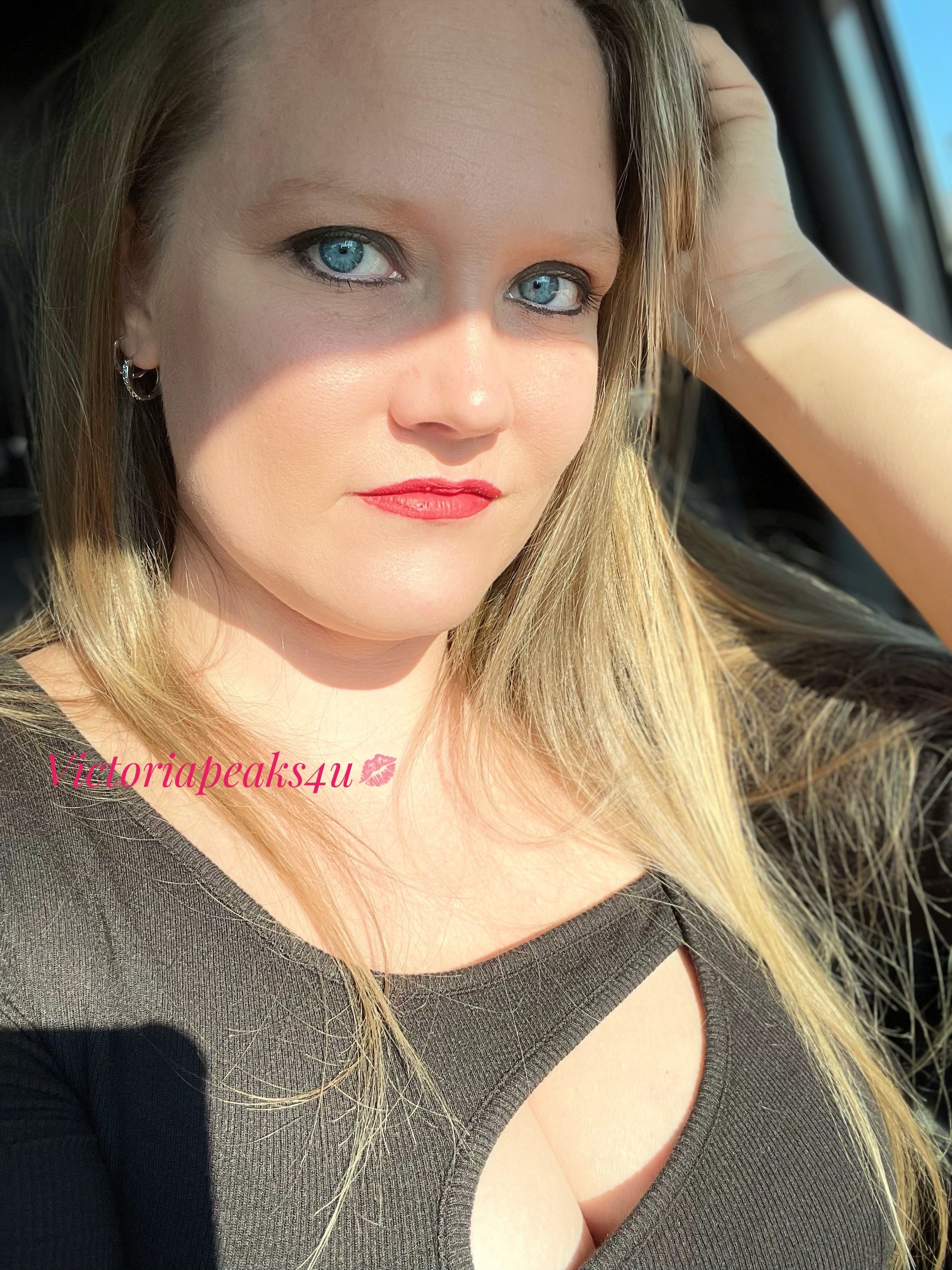 @victoriapeaks4u OnlyFans